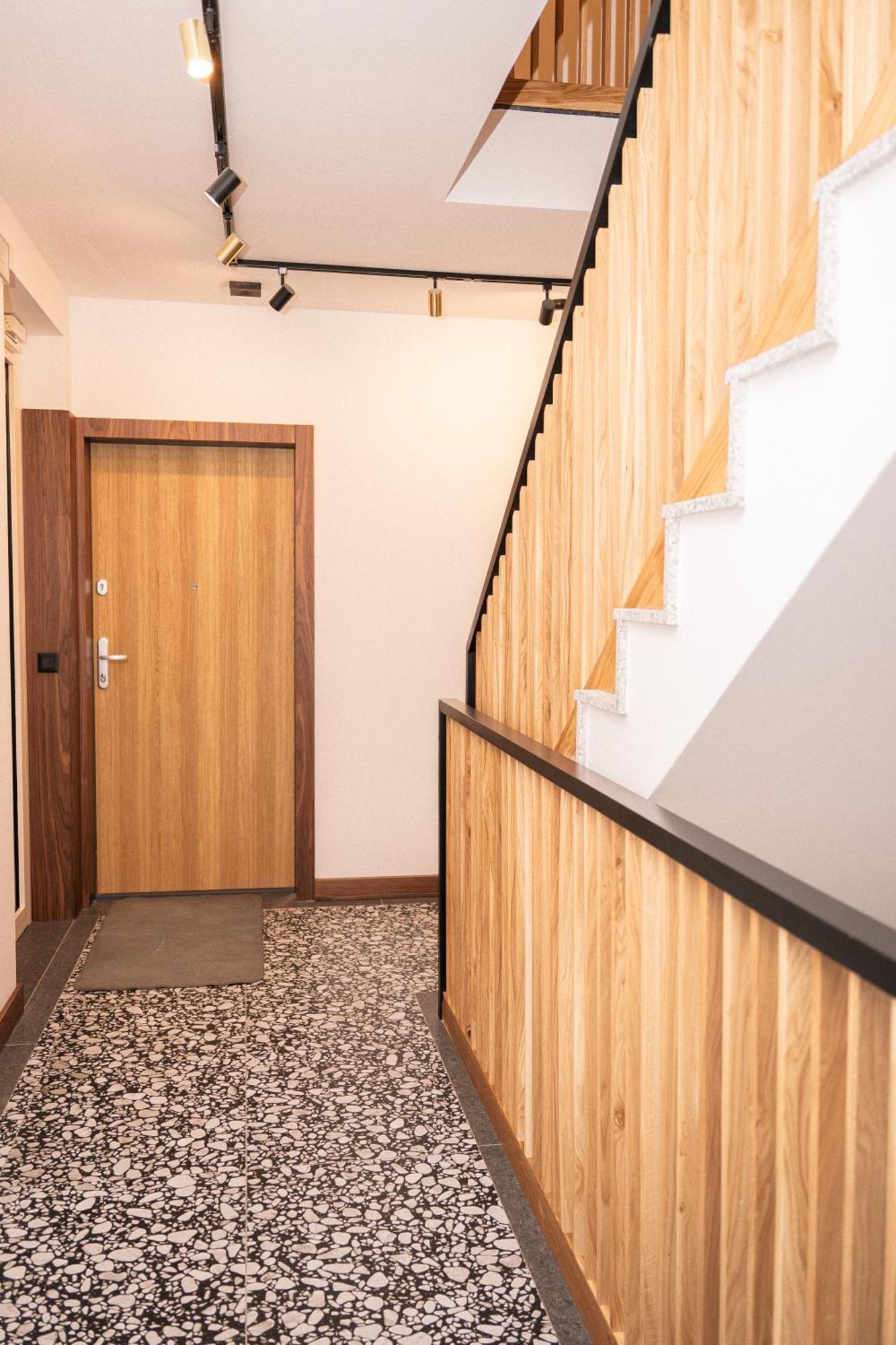 Apartment Zlocien